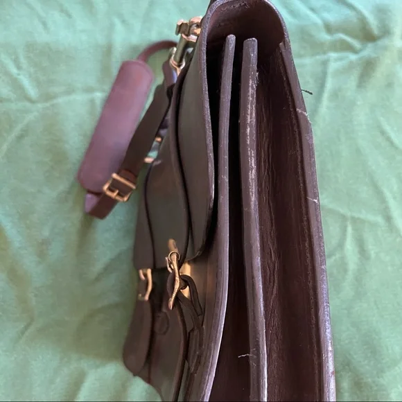 Filson Bridle Leather Briefcase - Field Satchel Made In USA Veg Tan Leather - Picture 6 of 14